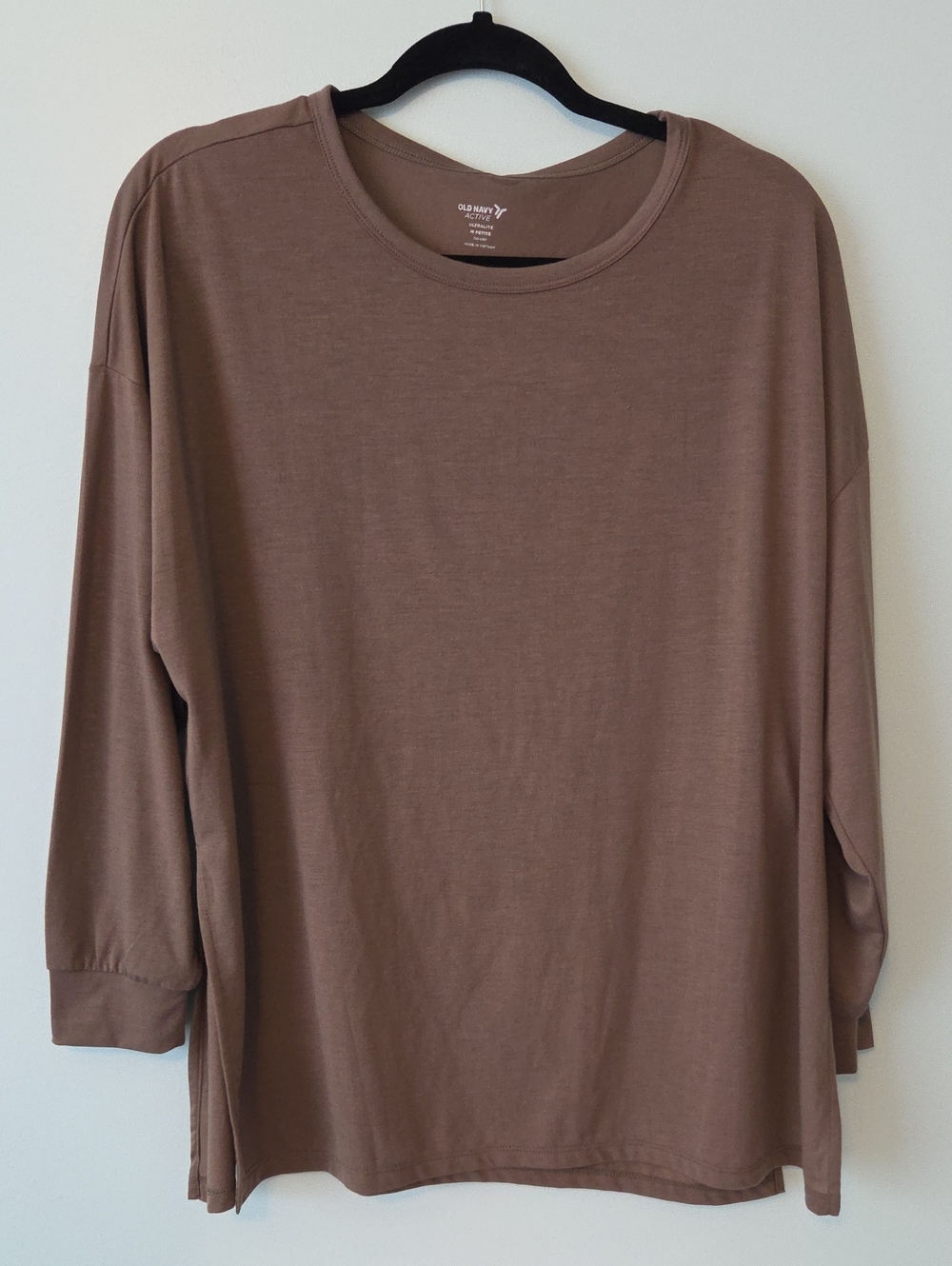 Old Navy Active Long Sleeve Slit Shirt